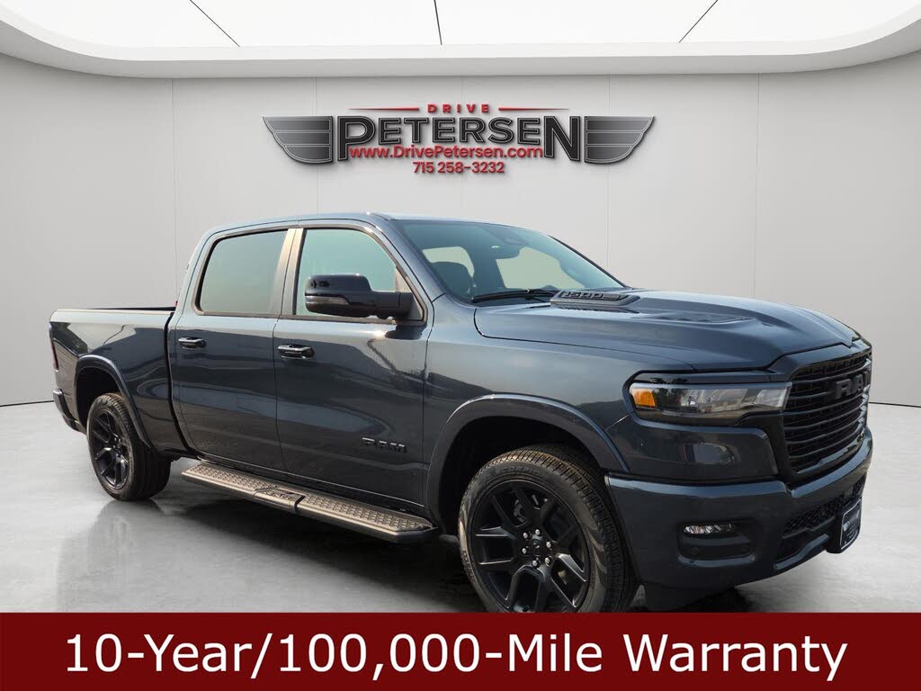 2025 RAM 1500 Laramie Crew Cab 4WD