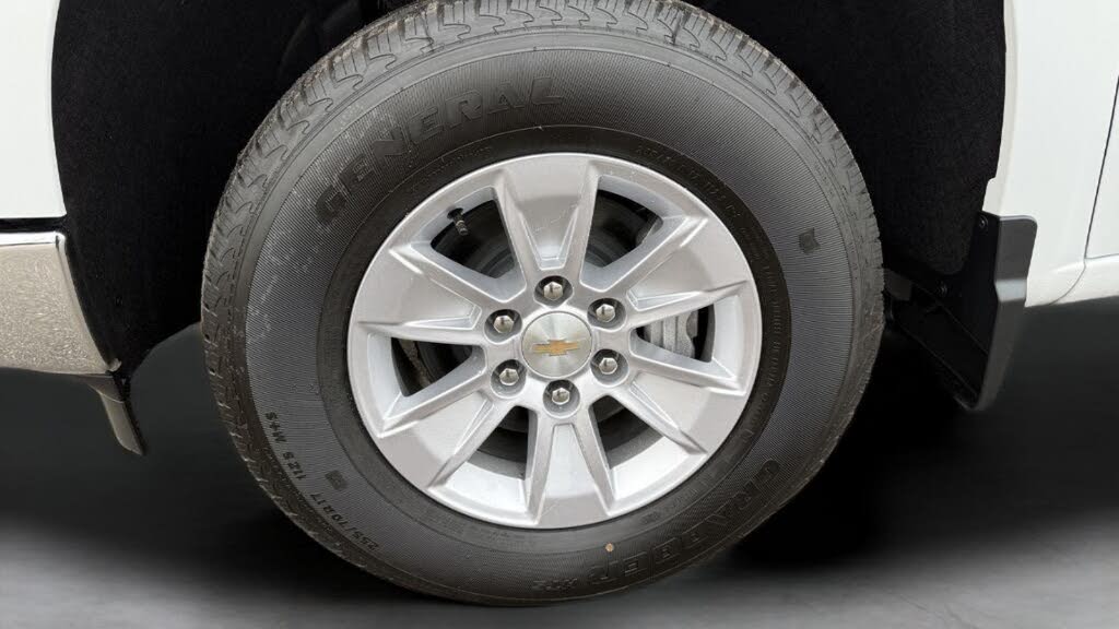 2026 Chevrolet Silverado 1500 LT Crew Cab 4WD