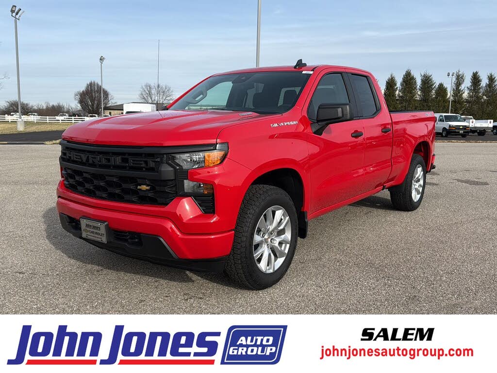 2026 Chevrolet Silverado 1500 Custom Double Cab 4WD