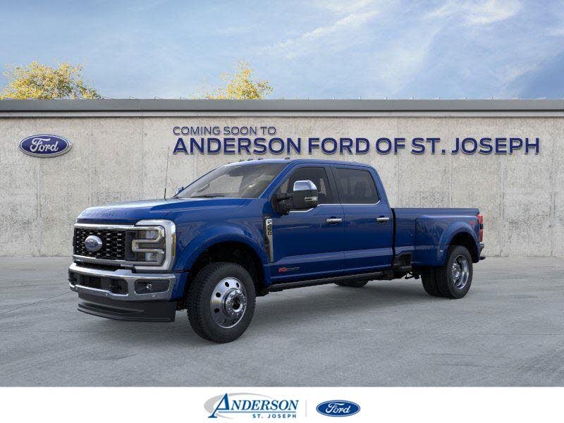 2026 Ford F-450 Super Duty Lariat Crew Cab LB DRW 4WD