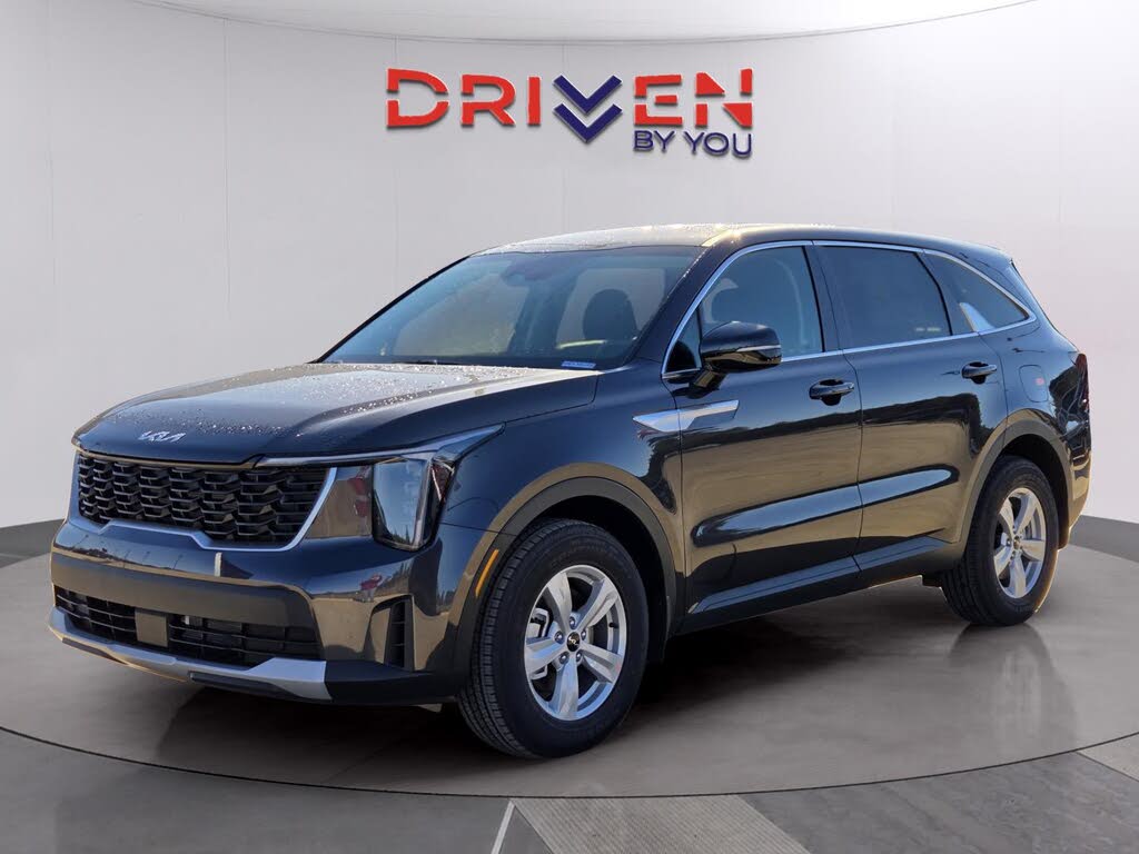 2026 Kia Sorento LX FWD