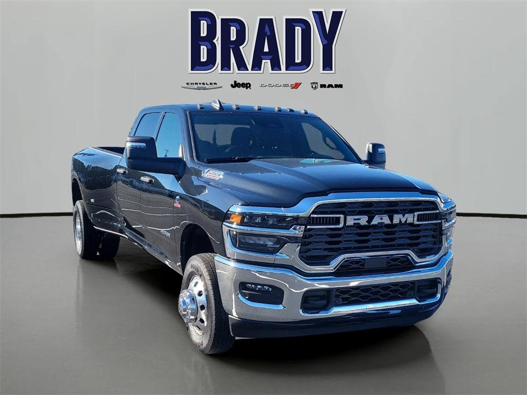 2026 RAM 3500 Big Horn Crew Cab LB DRW 4WD
