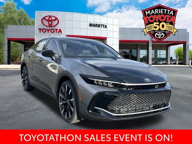 2026 Toyota Crown Platinum AWD