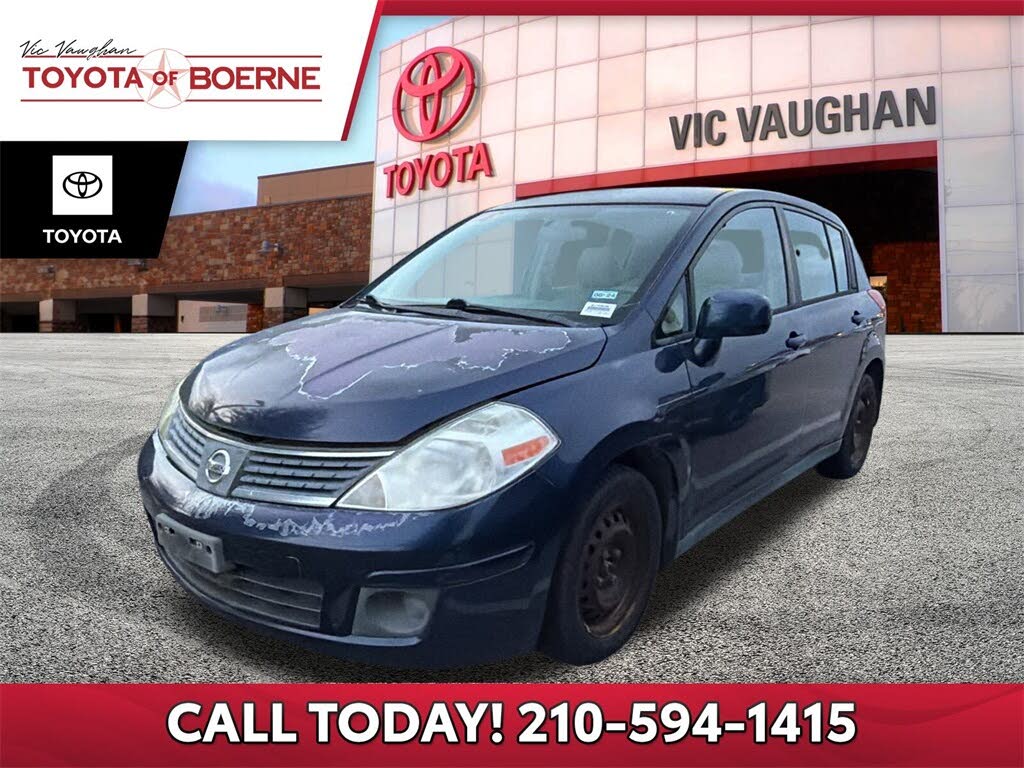 2008 Nissan Versa S Hatchback