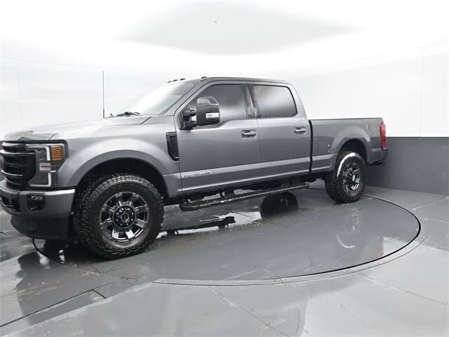 2022 Ford F-250 Super Duty Lariat Crew Cab 4WD