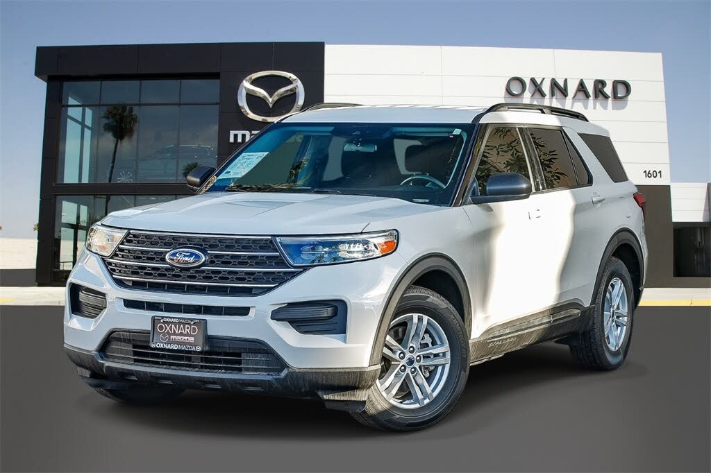 2023 Ford Explorer XLT RWD