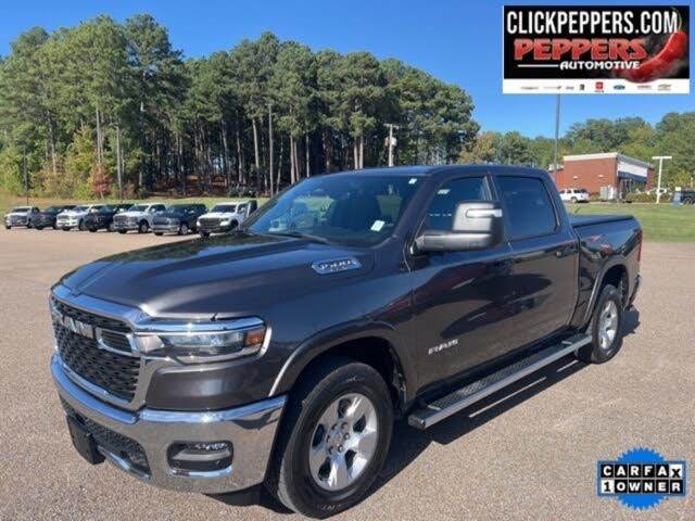 2025 RAM 1500 Big Horn Crew Cab 4WD