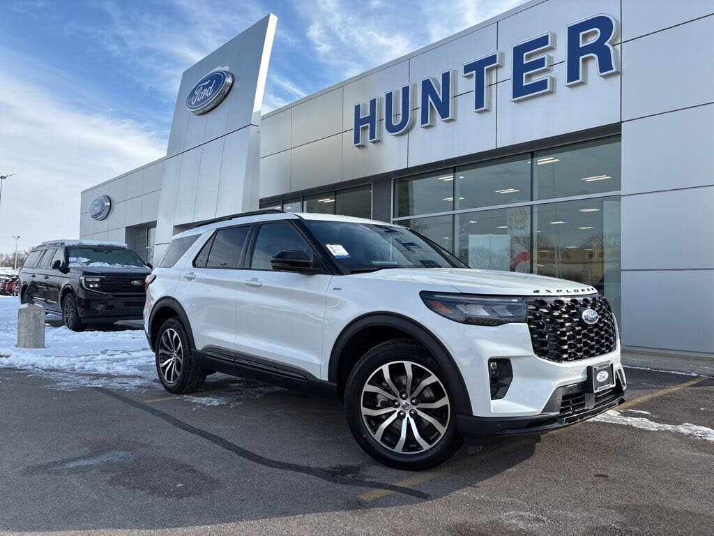 2026 Ford Explorer ST-Line AWD