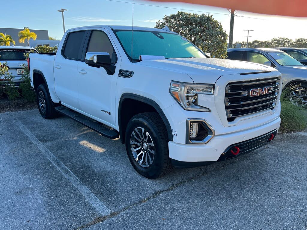 2020 GMC Sierra 1500 AT4 Crew Cab 4WD