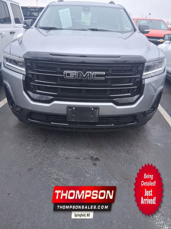 2023 GMC Acadia SLT FWD