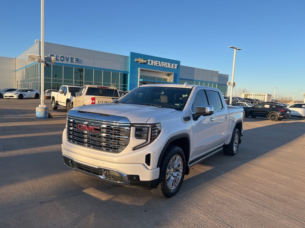 2023 GMC Sierra 1500 Denali Crew Cab 4WD