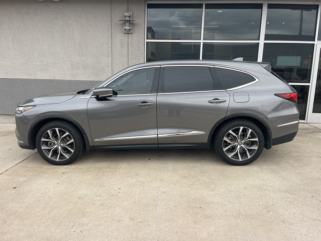 2024 Acura MDX FWD with Technology Package
