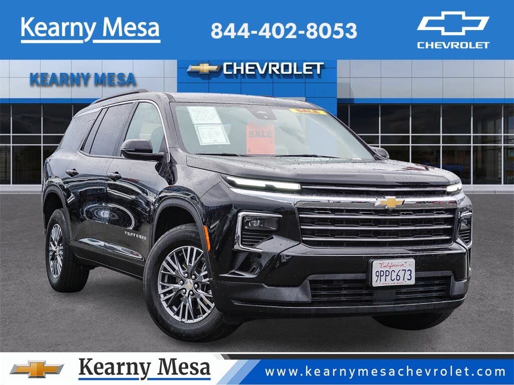 2025 Chevrolet Traverse LT FWD