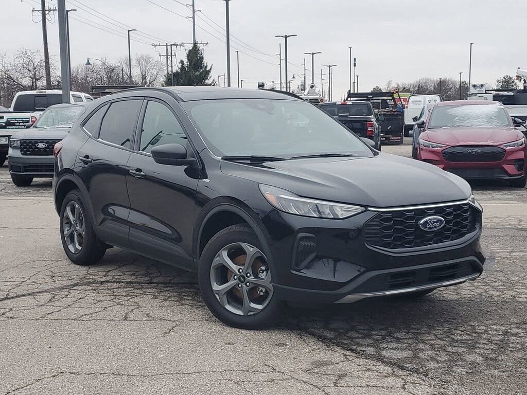 2025 Ford Escape ST-Line AWD
