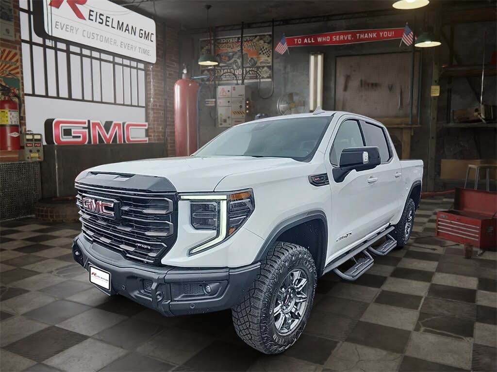2026 GMC Sierra 1500 AT4X Crew Cab 4WD
