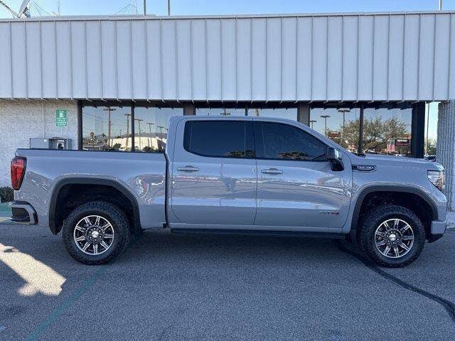 2024 GMC Sierra 1500 AT4 Crew Cab 4WD