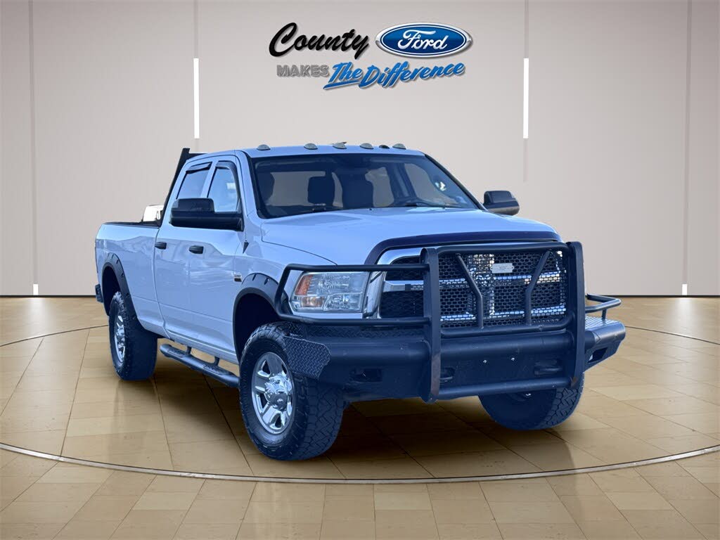 2018 RAM 3500 Tradesman Crew Cab LB 4WD