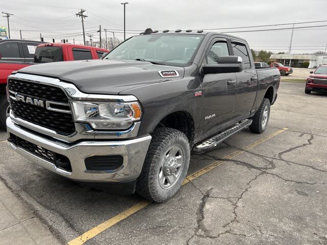2022 RAM 2500 Big Horn Crew Cab 4WD
