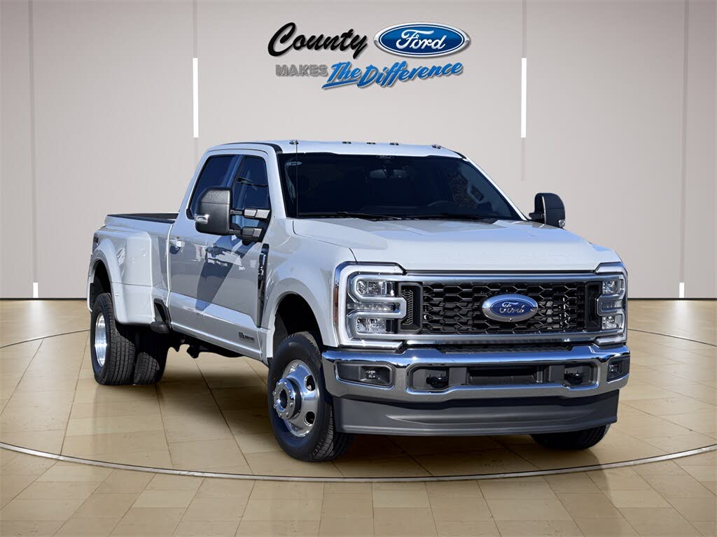 2026 Ford F-350 Super Duty XLT Crew Cab LB DRW 4WD