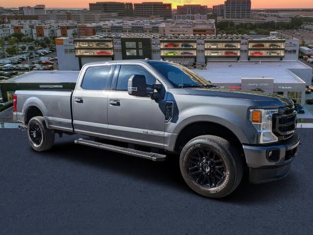 2022 Ford F-350 Super Duty XLT Crew Cab 4WD