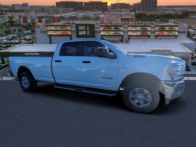 2024 RAM 3500 Big Horn Crew Cab LB 4WD