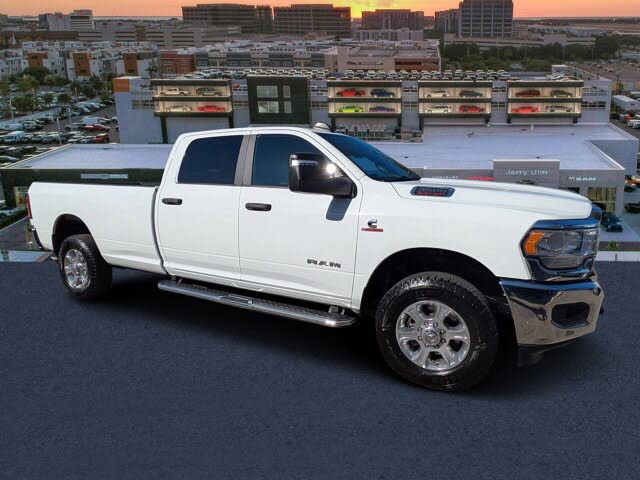 2024 RAM 3500 Big Horn Crew Cab LB 4WD