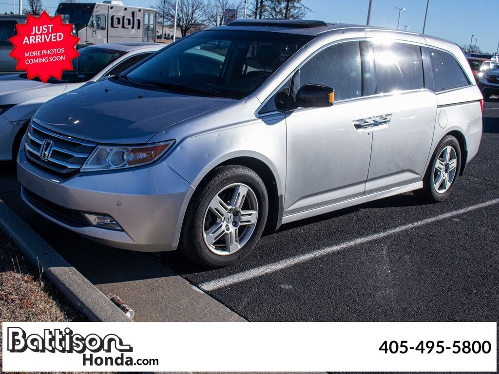 2011 Honda Odyssey Touring FWD