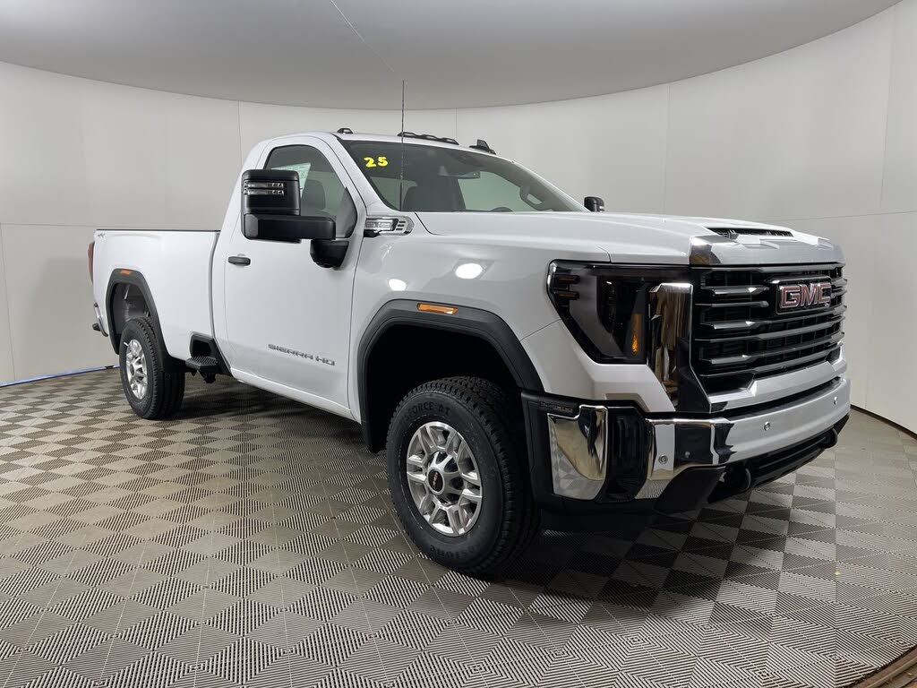GMC Sierra 2500HD Pro Regular Cab LB 4WD 2025