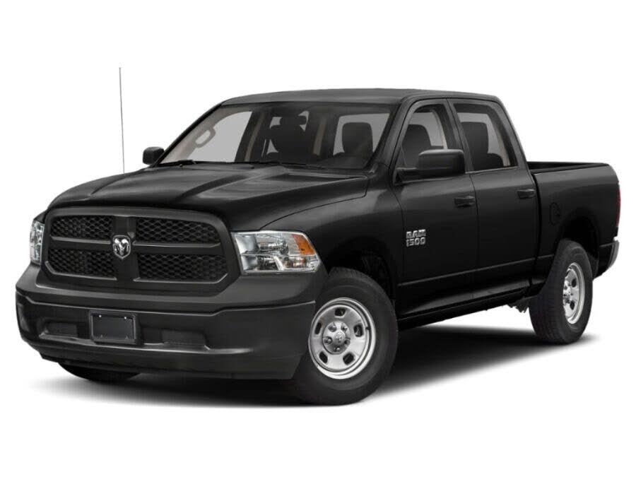 2022 RAM 1500 Classic Express Crew Cab 4WD