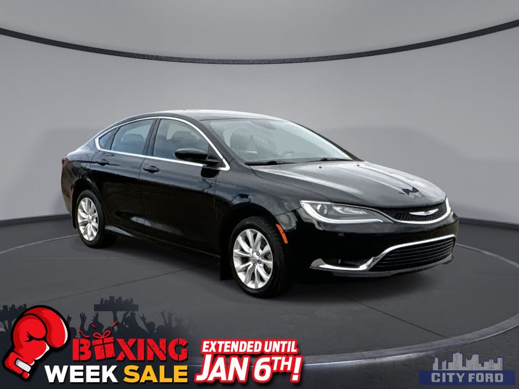 2016 Chrysler 200 Limited Sedan FWD
