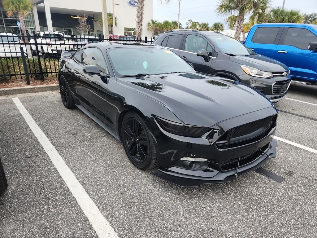 2015 Ford Mustang EcoBoost Premium Coupe RWD