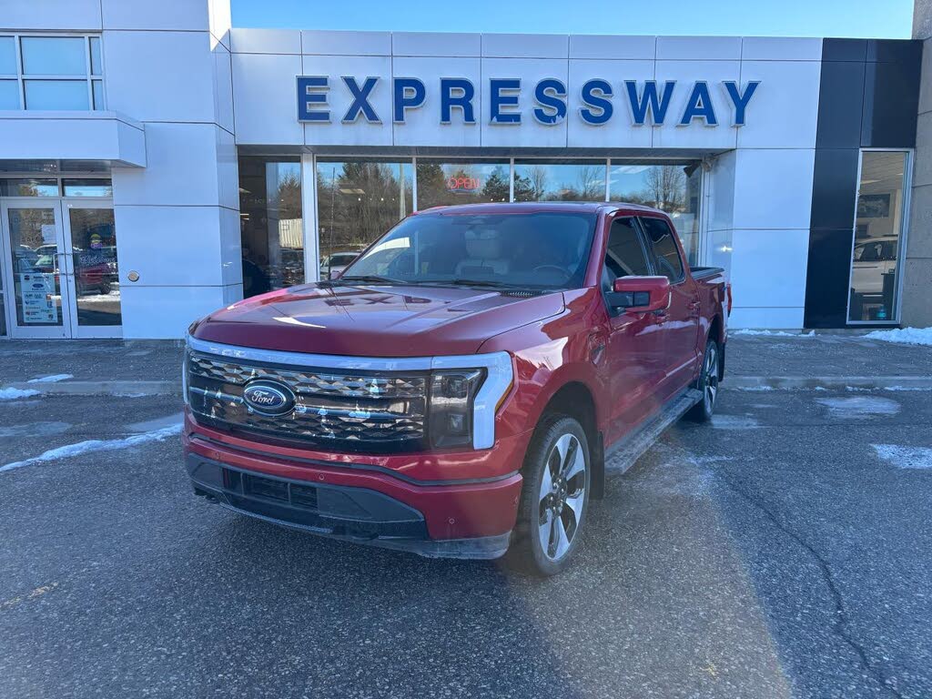 Ford F-150 Lightning Platinum SuperCrew AWD 2022