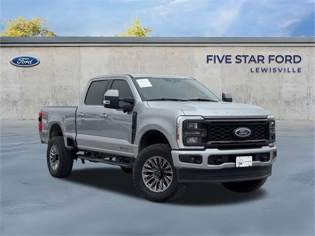 2023 Ford F-250 Super Duty Lariat Crew Cab 4WD