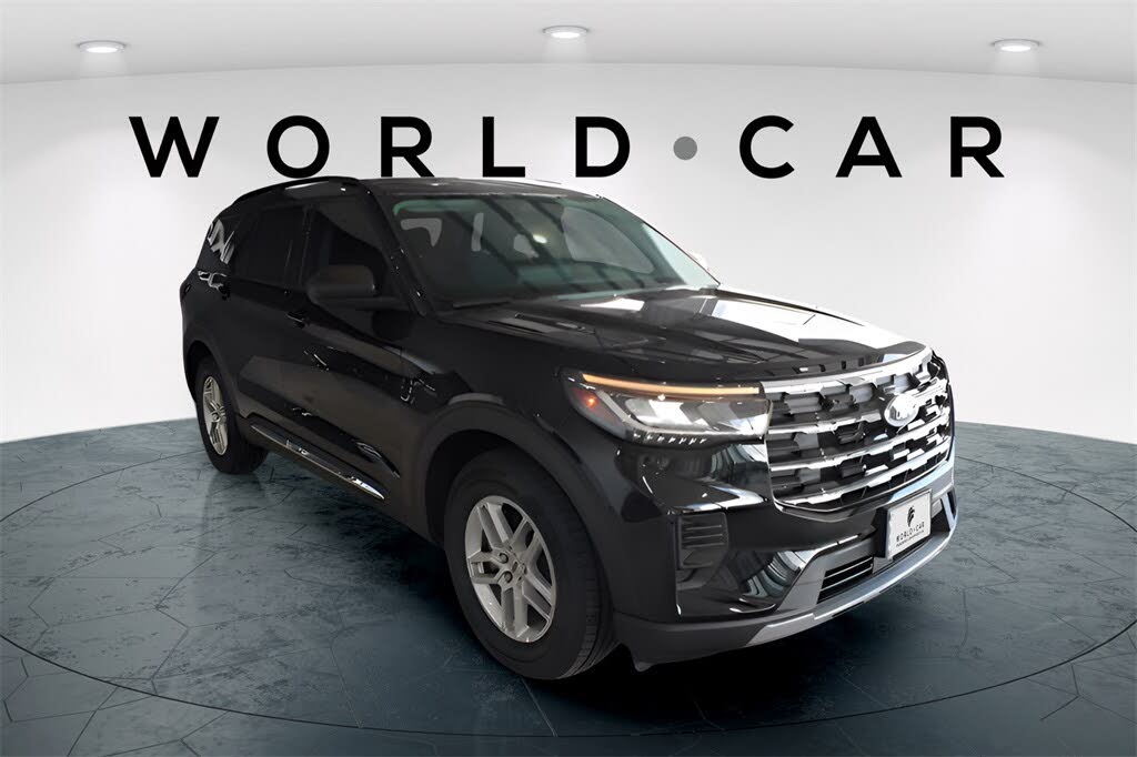 2025 Ford Explorer Active RWD