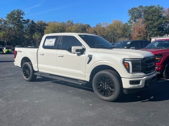 2025 Ford F-150 Lariat SuperCrew 4WD