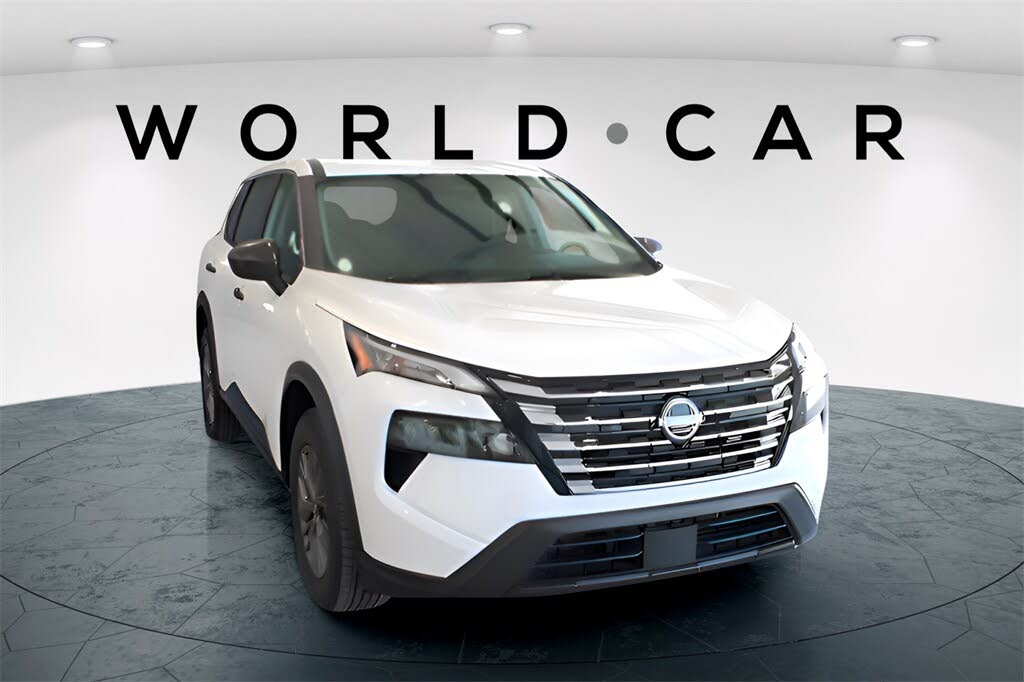 2025 Nissan Rogue S FWD