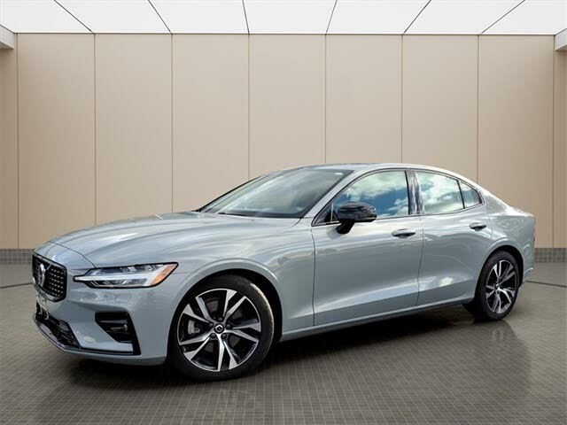 2025 Volvo S60 B5 Core FWD