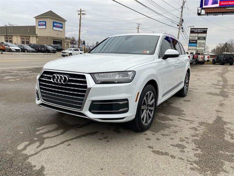 2019 Audi Q7 45 TFSI quattro Premium Plus