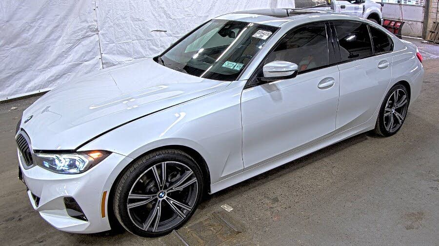 2023 BMW 3 Series 330i xDrive AWD