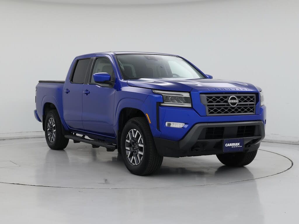 2024 Nissan Frontier SL 4dr Crew Cab 4WD