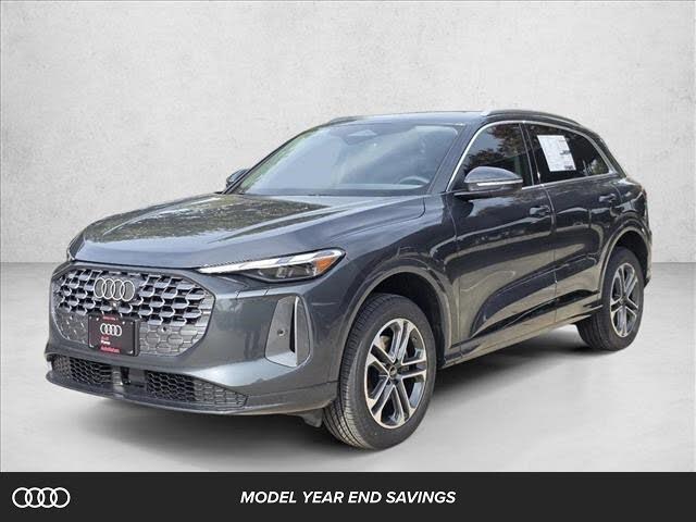 2025 Audi Q5 quattro Premium 40 TFSI