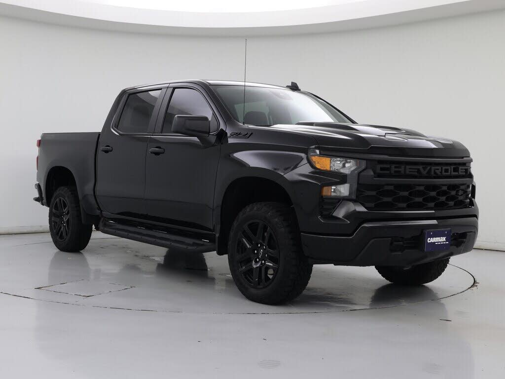 2025 Chevrolet Silverado 1500 Custom Trail Boss Crew Cab 4WD