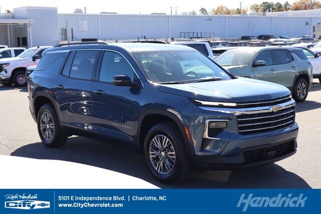 2026 Chevrolet Traverse LT FWD