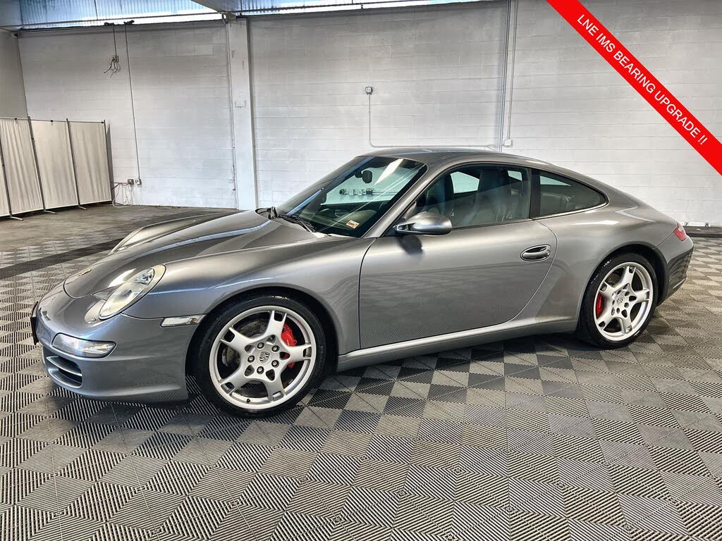 2005 Porsche 911 Carrera S Coupe RWD