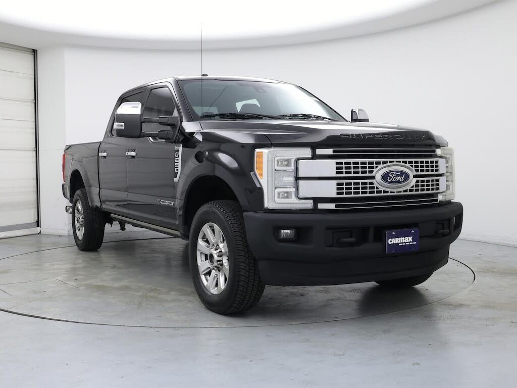 2017 Ford F-250 Super Duty Platinum Crew Cab 4WD