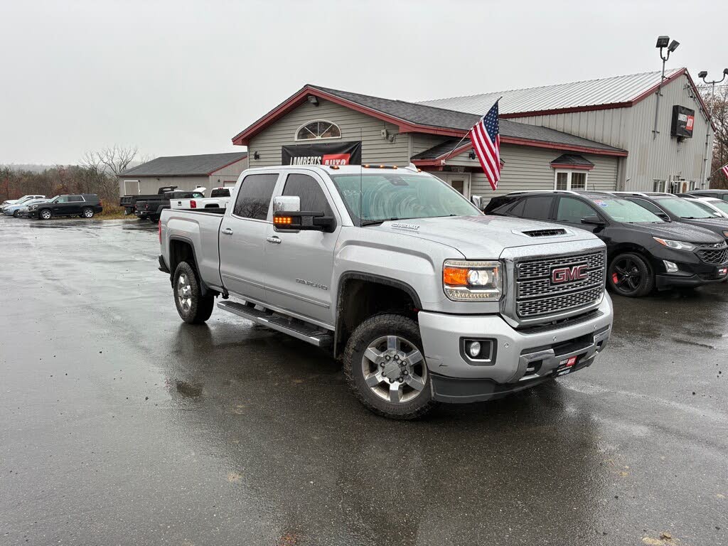 2019 GMC Sierra 3500HD Denali Crew Cab LB DRW 4WD
