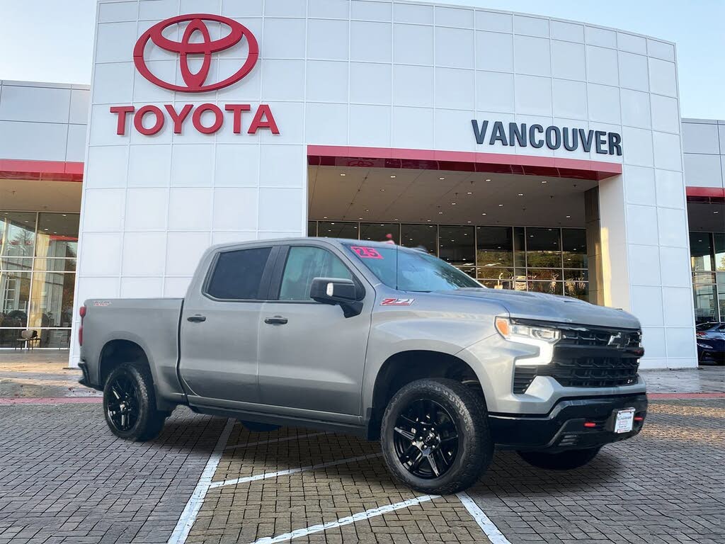 2025 Chevrolet Silverado 1500 LT Trail Boss Crew Cab 4WD