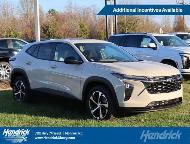 2026 Chevrolet Trax RS with 1RS FWD