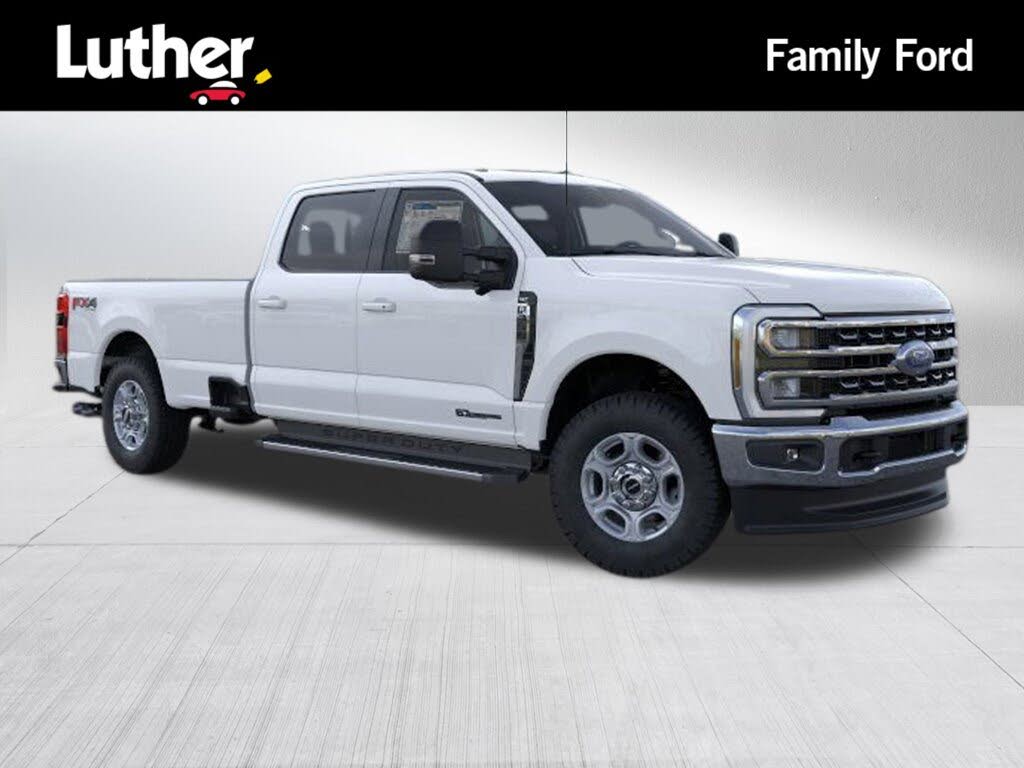 2026 Ford F-350 Super Duty XLT Crew Cab 4WD