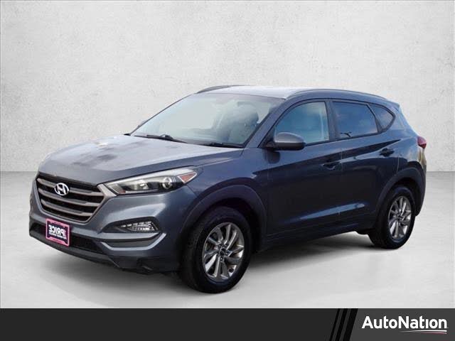 2016 Hyundai Tucson 2.0L SE AWD with Beige Seats